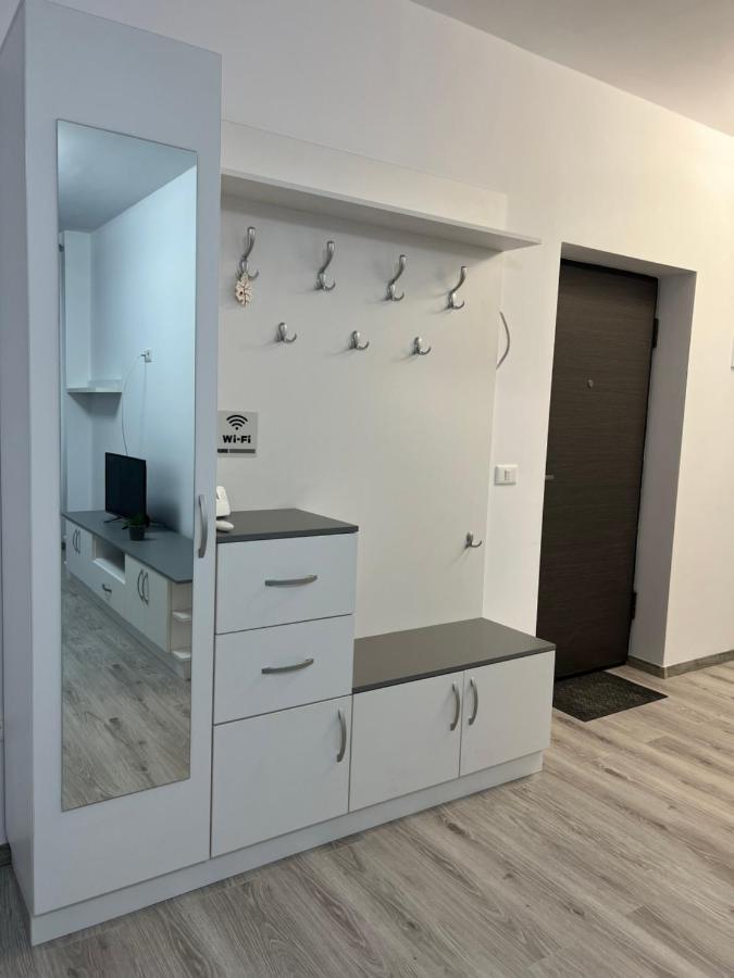 Sunny Accommodation Сучеава Екстериор снимка