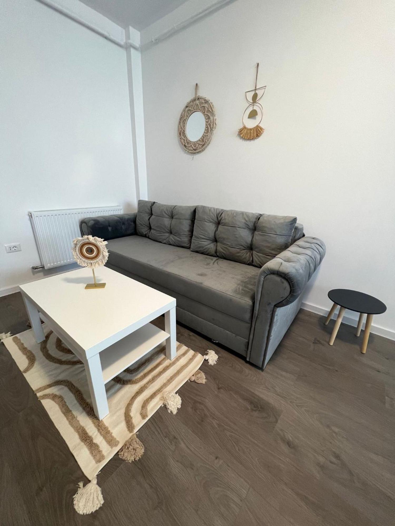 Sunny Accommodation Сучеава Екстериор снимка